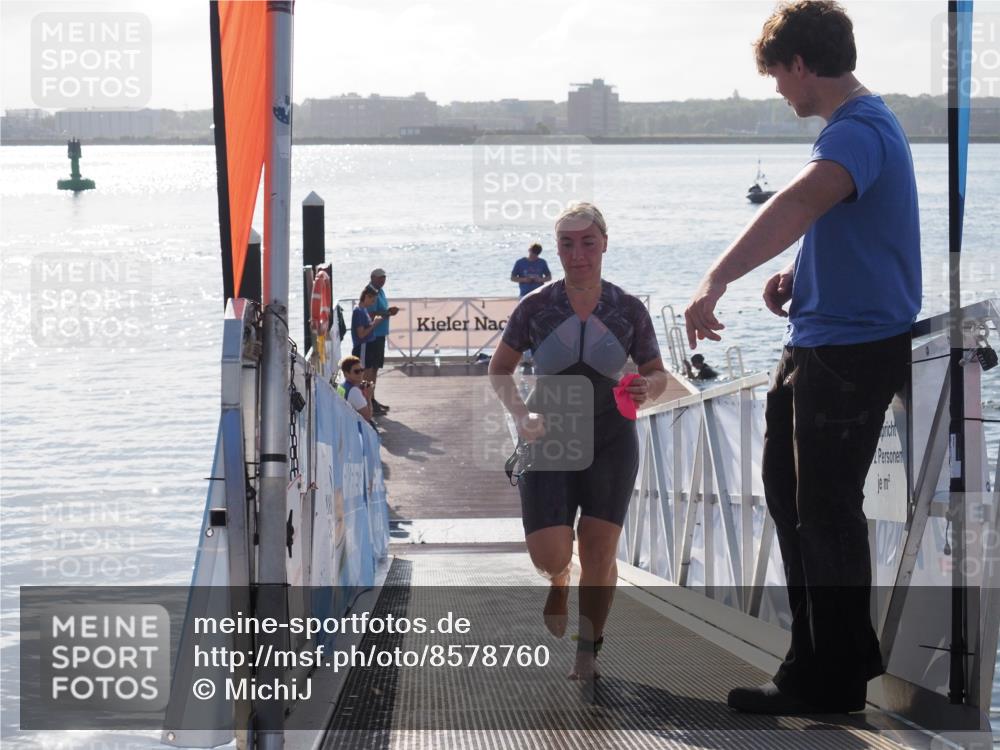 17.08.2025 - KN Förde Triathlon 2025 MichiJ http://msf.ph/oto/8578760 17.08.2025 09:16:21 Schwimmen 156, 164, 160, 164, 166 meine-sportfotos.de