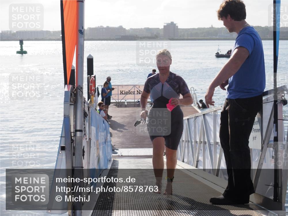 17.08.2025 - KN Förde Triathlon 2025 MichiJ http://msf.ph/oto/8578763 17.08.2025 09:16:21 Schwimmen 156, 164, 160, 164, 166 meine-sportfotos.de