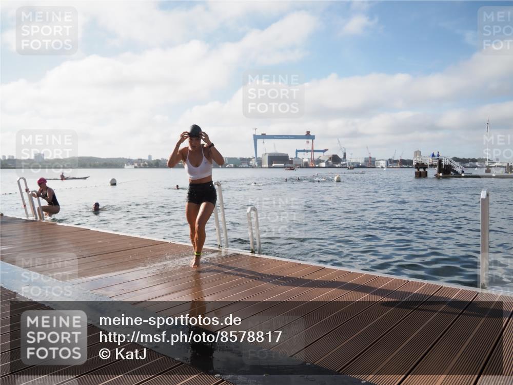 17.08.2025 - KN Förde Triathlon 2025 KatJ http://msf.ph/oto/8578817 17.08.2025 09:19:49 Schwimmen 163, 190, 202, 163, 190, 202 meine-sportfotos.de