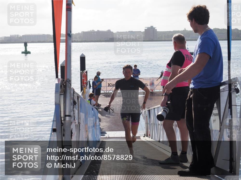 17.08.2025 - KN Förde Triathlon 2025 MichiJ http://msf.ph/oto/8578829 17.08.2025 09:16:31 Schwimmen 164, 166, 144, 160, 166, 172 meine-sportfotos.de