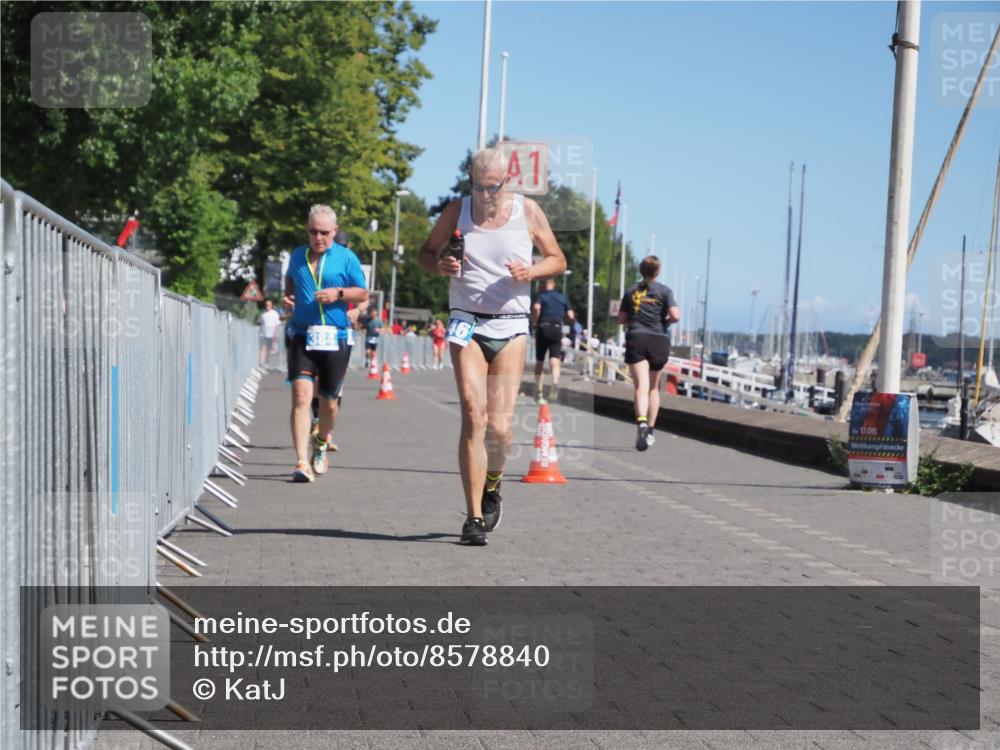 17.08.2025 - KN Förde Triathlon 2025 KatJ http://msf.ph/oto/8578840 17.08.2025 12:15:20 Laufen 346, 384, 625 meine-sportfotos.de
