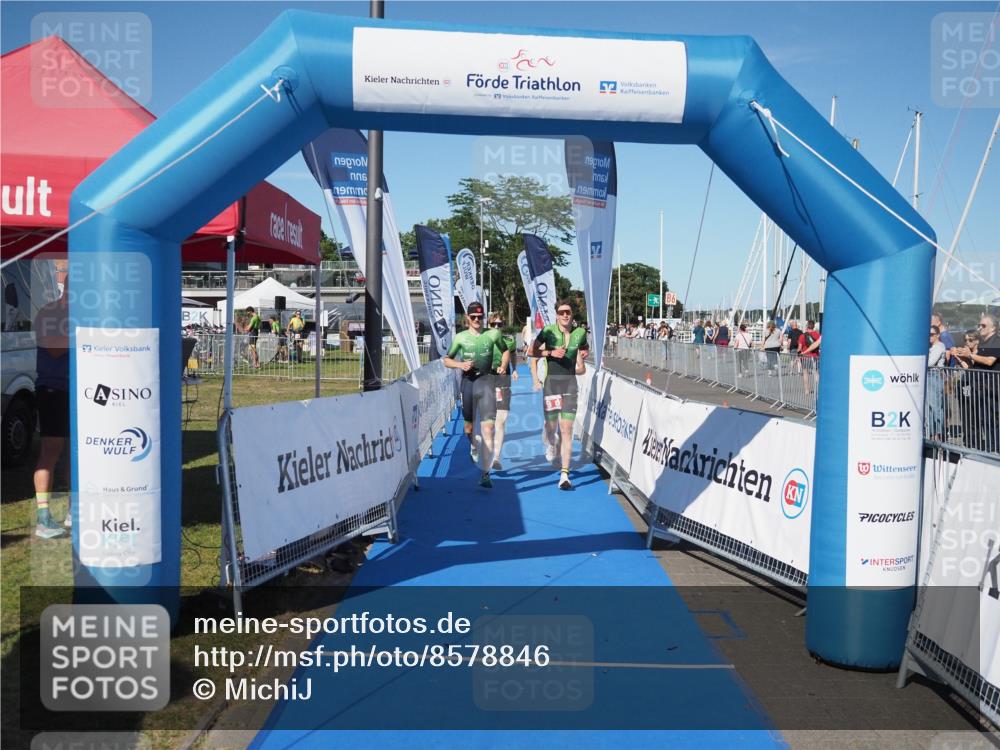 17.08.2025 - KN Förde Triathlon 2025 MichiJ http://msf.ph/oto/8578846 17.08.2025 16:14:37 Laufen 9 meine-sportfotos.de