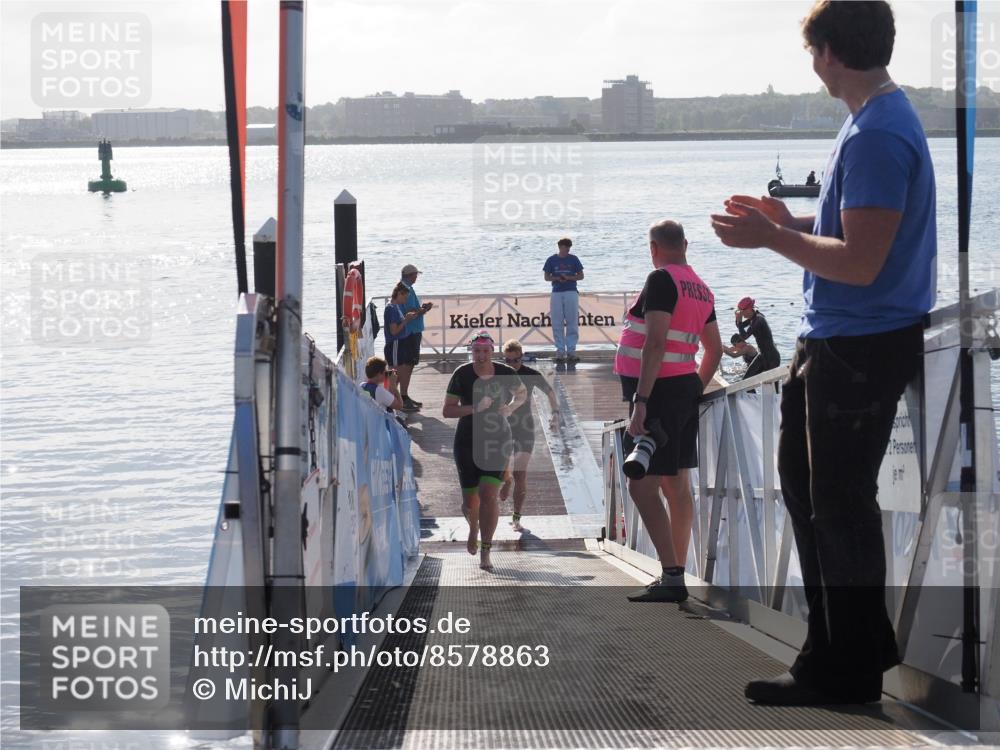 17.08.2025 - KN Förde Triathlon 2025 MichiJ http://msf.ph/oto/8578863 17.08.2025 09:16:36 Schwimmen 160, 166, 144, 160, 172, 176 meine-sportfotos.de