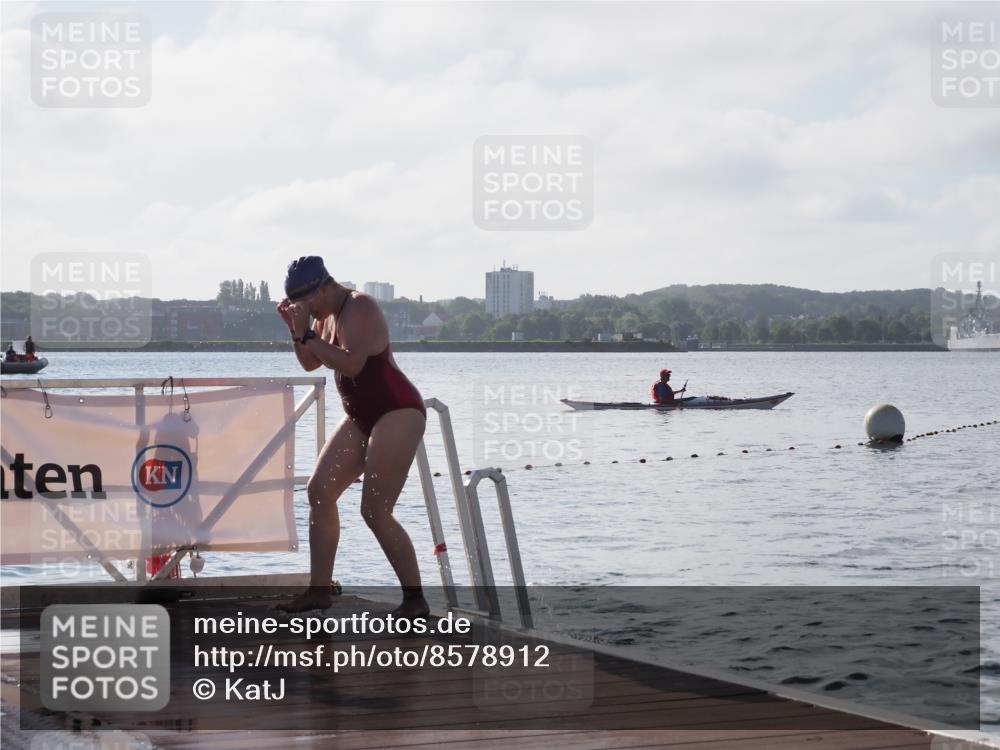 17.08.2025 - KN Förde Triathlon 2025 KatJ http://msf.ph/oto/8578912 17.08.2025 09:19:57 Schwimmen 195, 202, 163, 190, 195, 202 meine-sportfotos.de