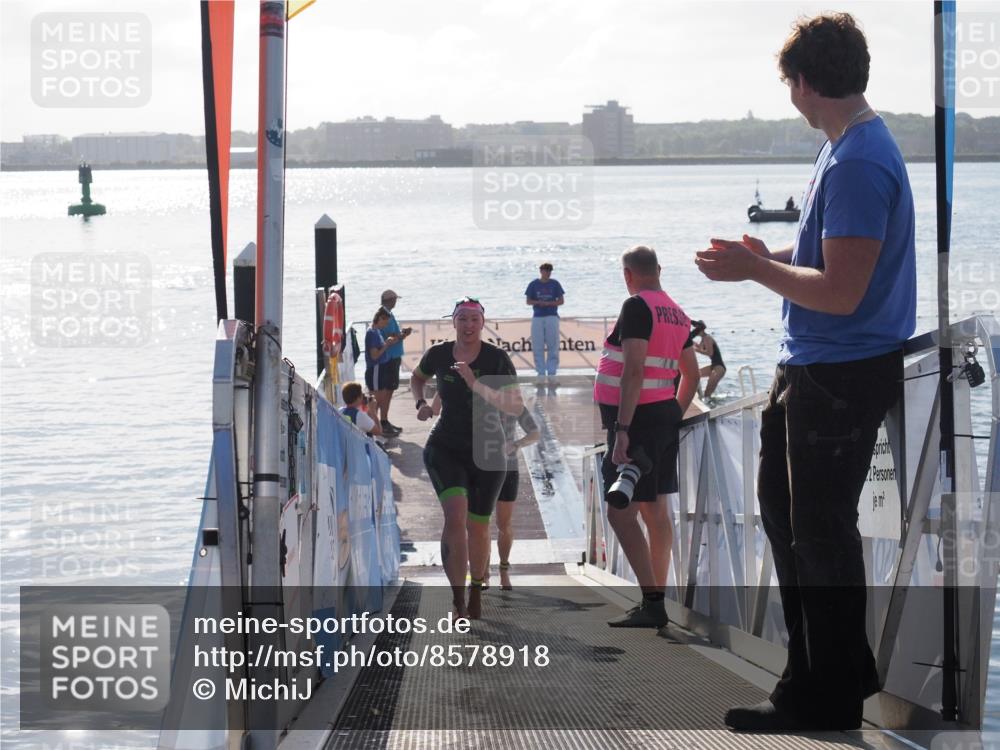 17.08.2025 - KN Förde Triathlon 2025 MichiJ http://msf.ph/oto/8578918 17.08.2025 09:16:38 Schwimmen 144, 160, 166, 144, 160, 172, 176 meine-sportfotos.de