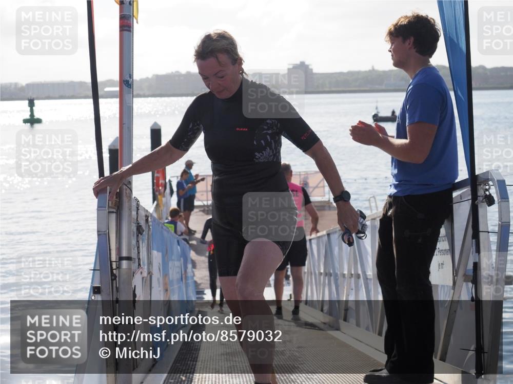 17.08.2025 - KN Förde Triathlon 2025 MichiJ http://msf.ph/oto/8579032 17.08.2025 09:16:43 Schwimmen 144, 160, 166, 172, 172, 176 meine-sportfotos.de