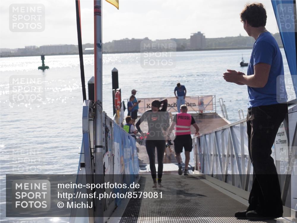 17.08.2025 - KN Förde Triathlon 2025 MichiJ http://msf.ph/oto/8579081 17.08.2025 09:16:46 Schwimmen 144, 160, 172, 176 meine-sportfotos.de