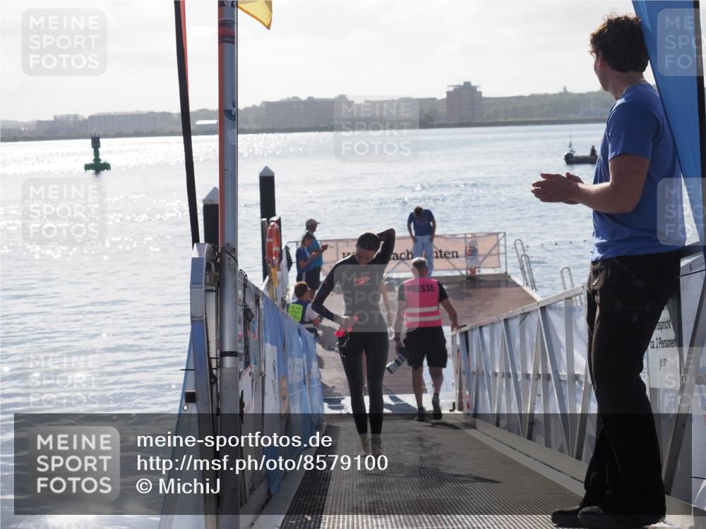 17.08.2025 - KN Förde Triathlon 2025 MichiJ http://msf.ph/oto/8579100 17.08.2025 09:16:46 Schwimmen 144, 160, 172, 176 meine-sportfotos.de