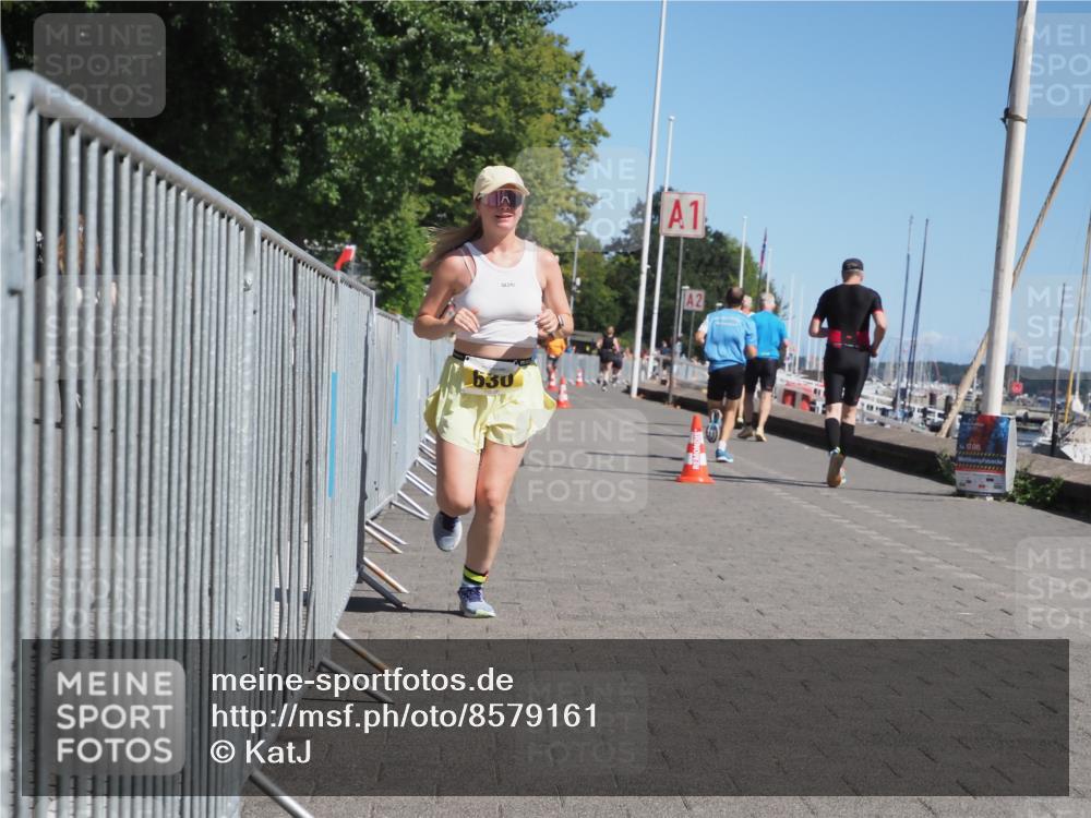 17.08.2025 - KN Förde Triathlon 2025 KatJ http://msf.ph/oto/8579161 17.08.2025 12:15:41 Laufen 311, 334, 630 meine-sportfotos.de