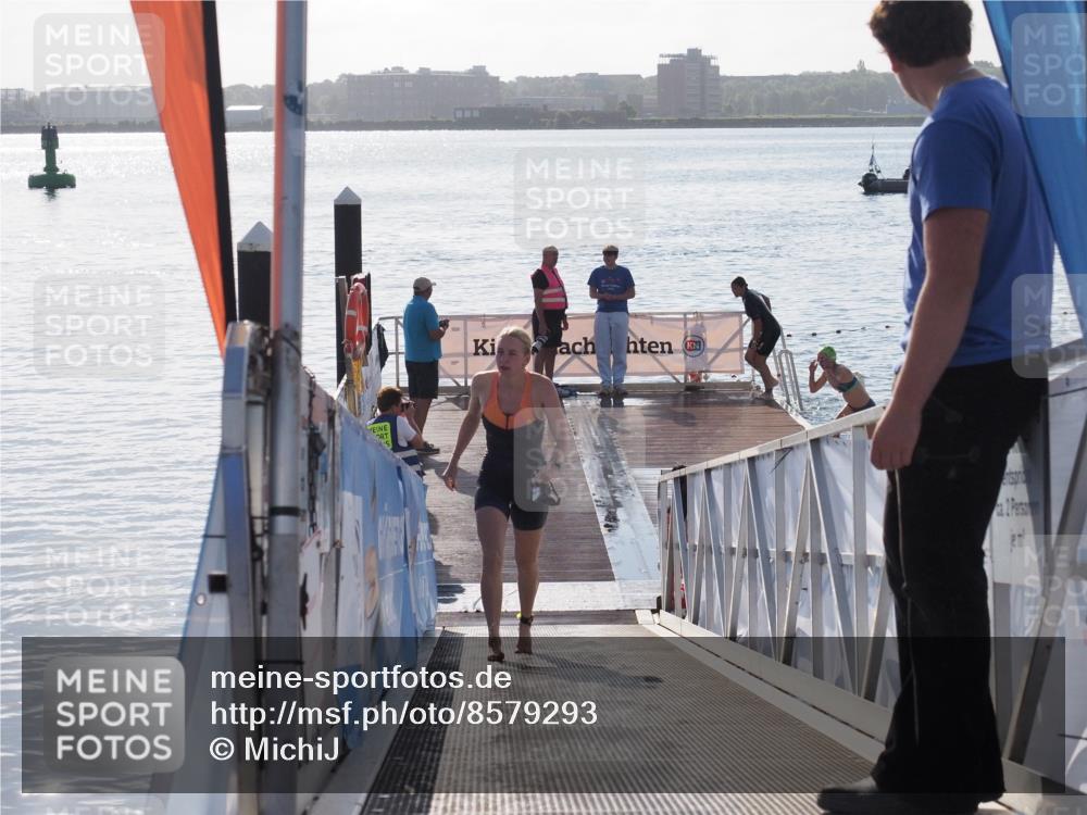 17.08.2025 - KN Förde Triathlon 2025 MichiJ http://msf.ph/oto/8579293 17.08.2025 09:17:12 Schwimmen 158, 158, 169, 204 meine-sportfotos.de