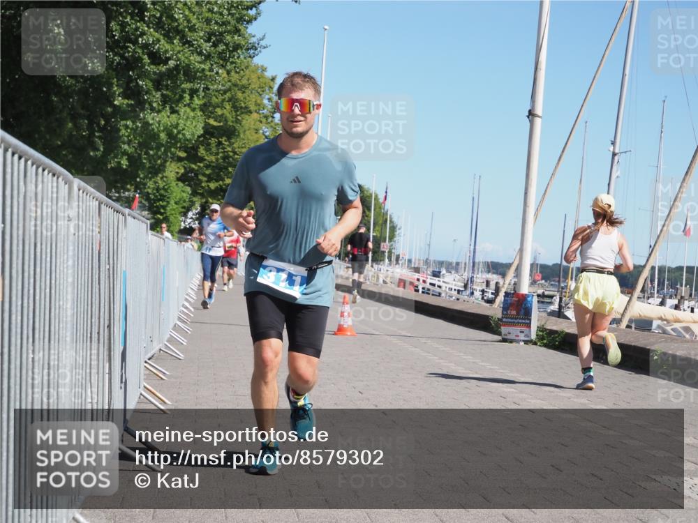 17.08.2025 - KN Förde Triathlon 2025 KatJ http://msf.ph/oto/8579302 17.08.2025 12:15:48 Laufen 311, 334, 361 meine-sportfotos.de
