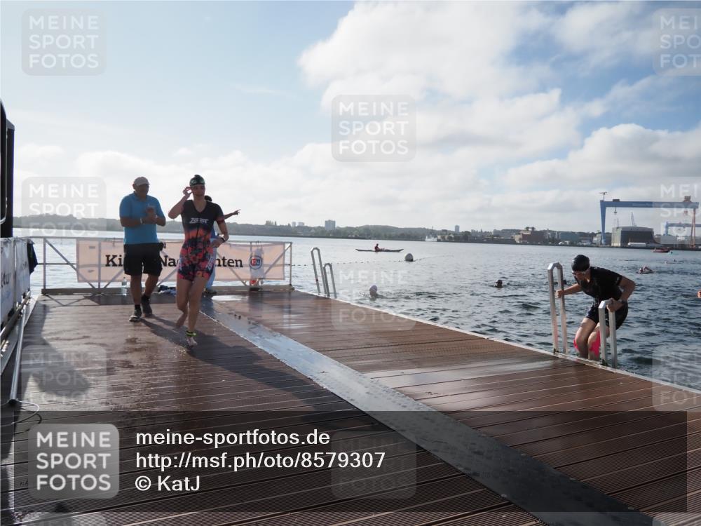 17.08.2025 - KN Förde Triathlon 2025 KatJ http://msf.ph/oto/8579307 17.08.2025 09:20:36 Schwimmen 188, 228, 240, 241, 188, 211, 228, 240, 241 meine-sportfotos.de