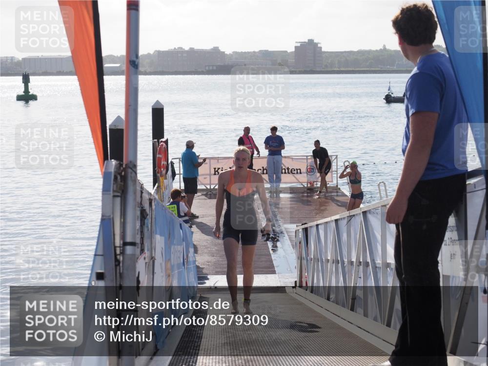 17.08.2025 - KN Förde Triathlon 2025 MichiJ http://msf.ph/oto/8579309 17.08.2025 09:17:12 Schwimmen 158, 158, 169, 204 meine-sportfotos.de