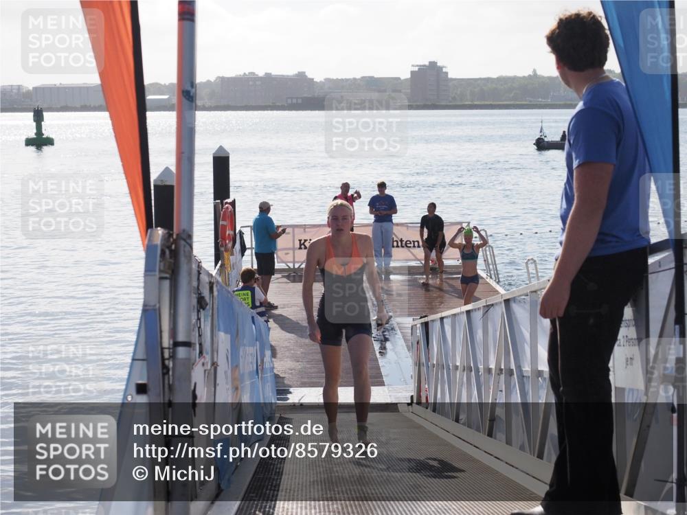 17.08.2025 - KN Förde Triathlon 2025 MichiJ http://msf.ph/oto/8579326 17.08.2025 09:17:13 Schwimmen 158, 158, 169, 204 meine-sportfotos.de