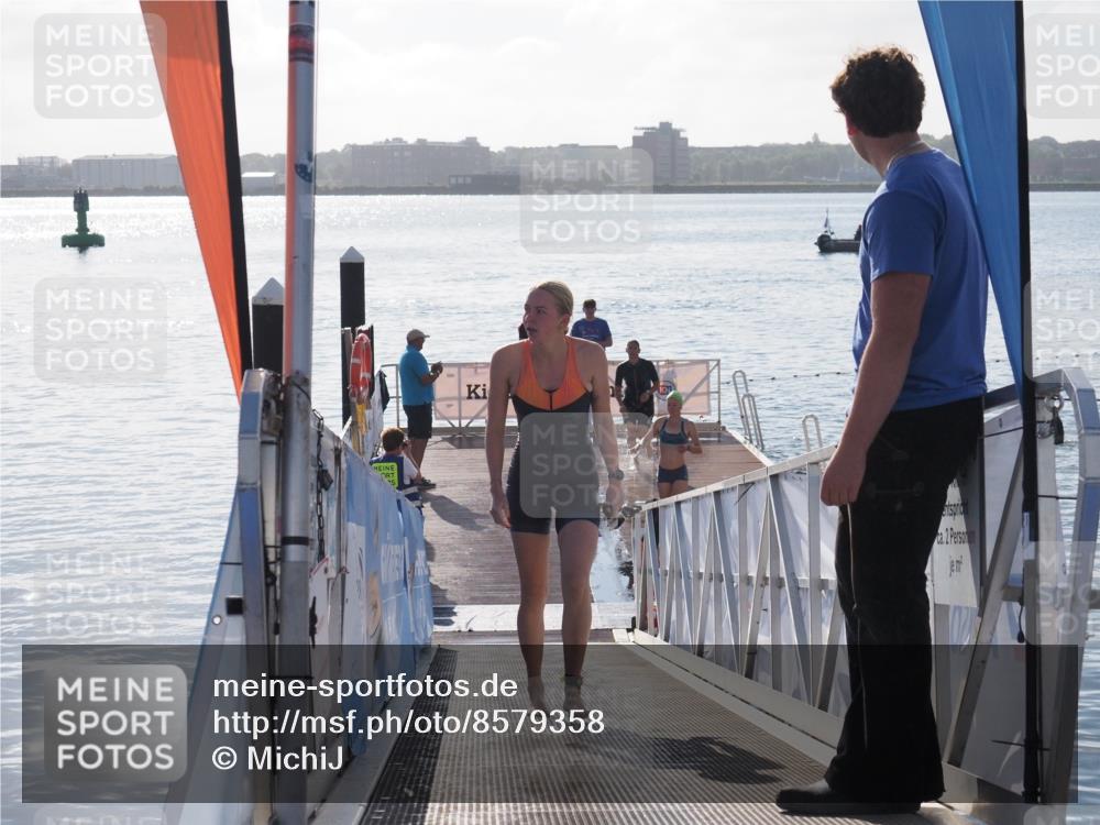 17.08.2025 - KN Förde Triathlon 2025 MichiJ http://msf.ph/oto/8579358 17.08.2025 09:17:14 Schwimmen 158, 158, 169, 204 meine-sportfotos.de