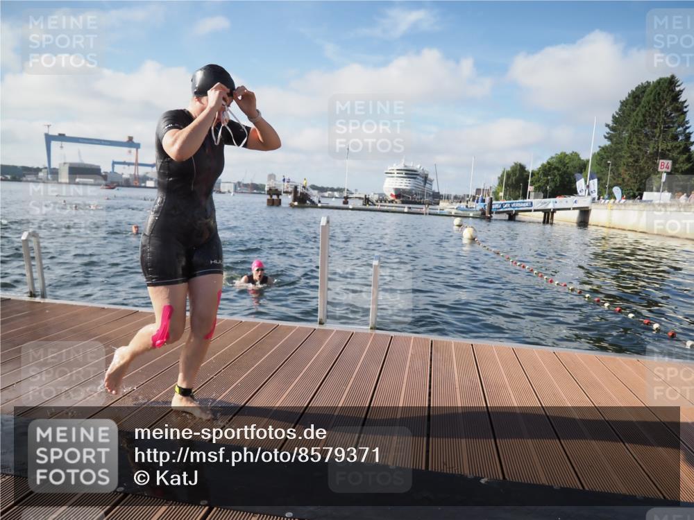 17.08.2025 - KN Förde Triathlon 2025 KatJ http://msf.ph/oto/8579371 17.08.2025 09:20:40 Schwimmen 188, 197, 228, 240, 241, 188, 211, 228, 240, 241 meine-sportfotos.de