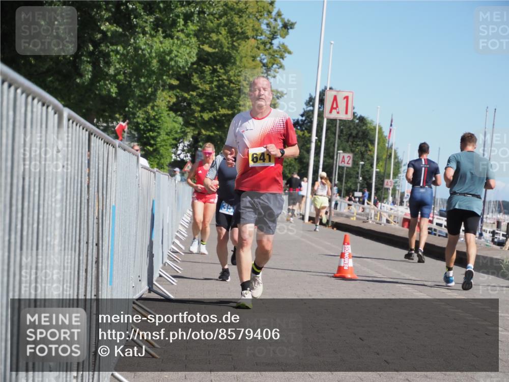 17.08.2025 - KN Förde Triathlon 2025 KatJ http://msf.ph/oto/8579406 17.08.2025 12:15:59 Laufen 353, 361, 641 meine-sportfotos.de
