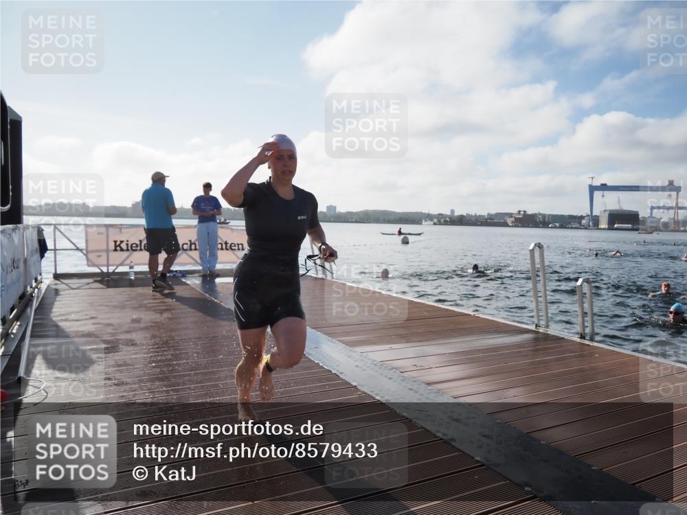 17.08.2025 - KN Förde Triathlon 2025 KatJ http://msf.ph/oto/8579433 17.08.2025 09:20:45 Schwimmen 188, 197, 205, 228, 241, 188, 197, 228, 240, 241 meine-sportfotos.de