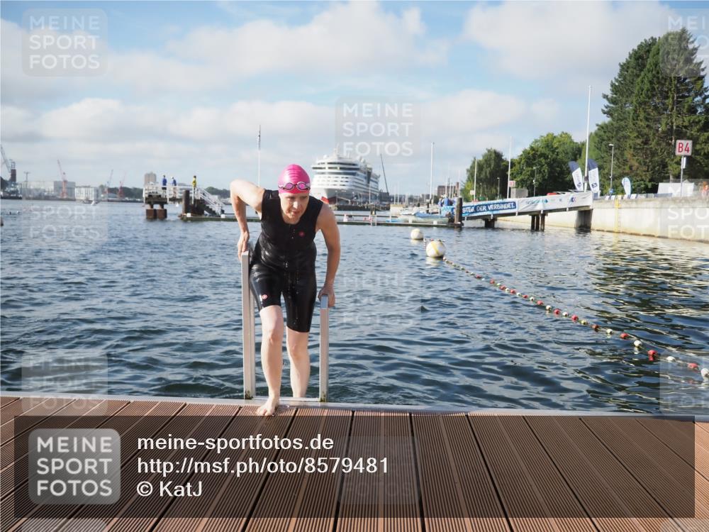 17.08.2025 - KN Förde Triathlon 2025 KatJ http://msf.ph/oto/8579481 17.08.2025 09:20:51 Schwimmen 197, 200, 205, 216, 223, 228, 197, 200, 205, 228, 241 meine-sportfotos.de