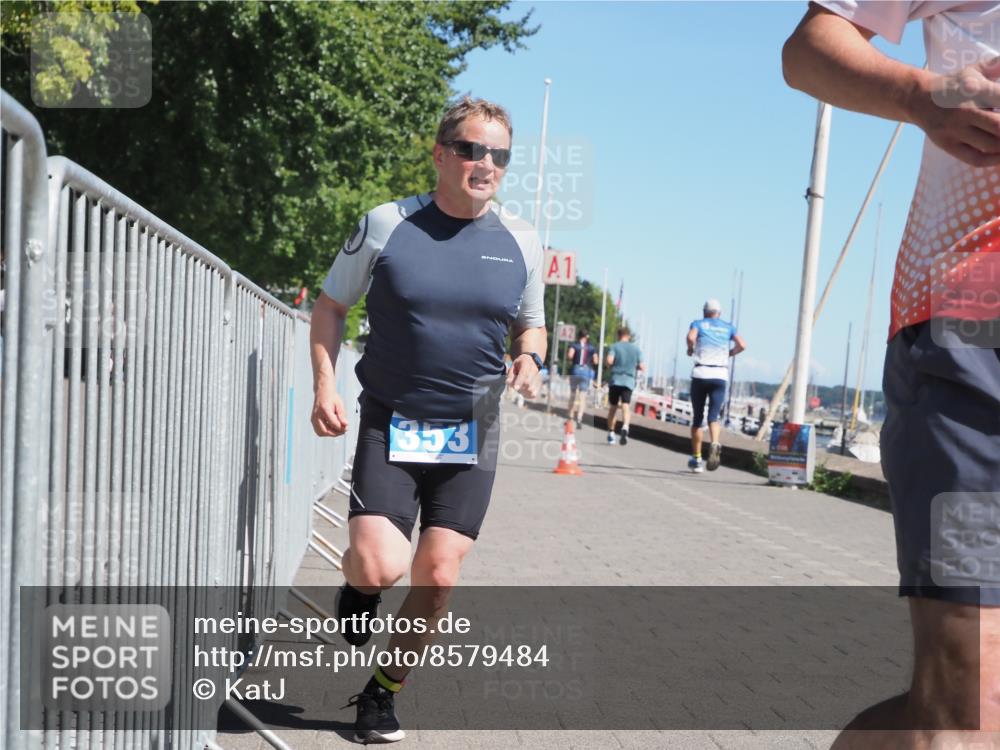 17.08.2025 - KN Förde Triathlon 2025 KatJ http://msf.ph/oto/8579484 17.08.2025 12:16:03 Laufen 353, 606, 641 meine-sportfotos.de