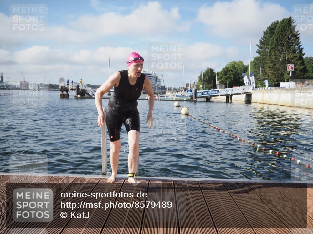 17.08.2025 - KN Förde Triathlon 2025 KatJ http://msf.ph/oto/8579489 17.08.2025 09:20:51 Schwimmen 197, 200, 205, 216, 223, 228, 197, 200, 205, 228, 241 meine-sportfotos.de