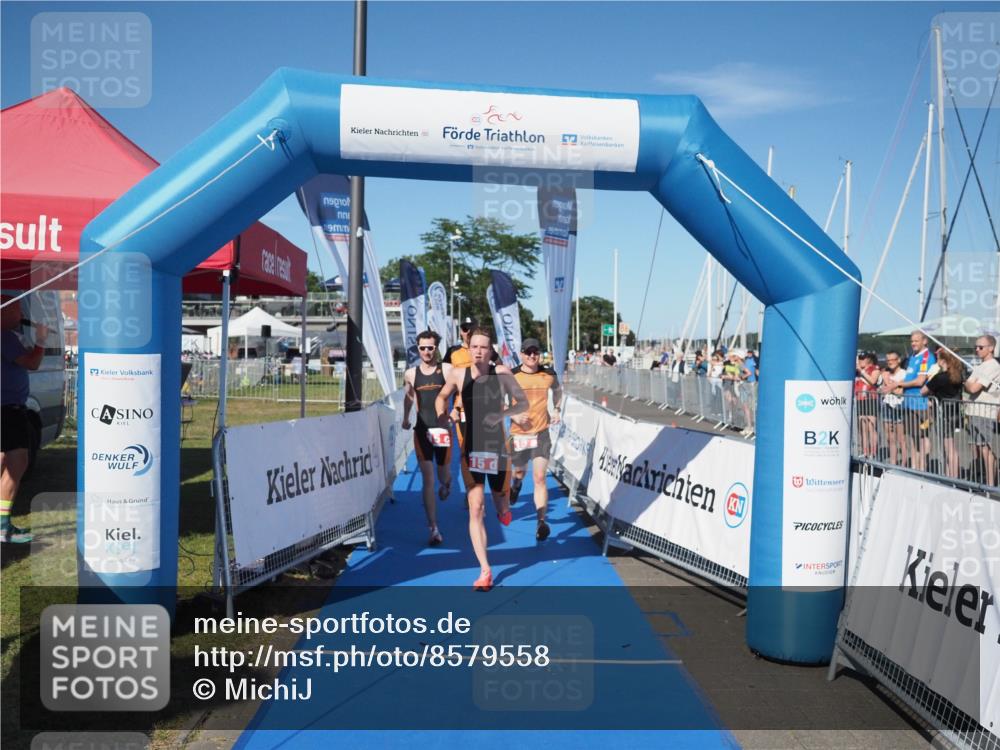 17.08.2025 - KN Förde Triathlon 2025 MichiJ http://msf.ph/oto/8579558 17.08.2025 16:20:07 Laufen 15 meine-sportfotos.de