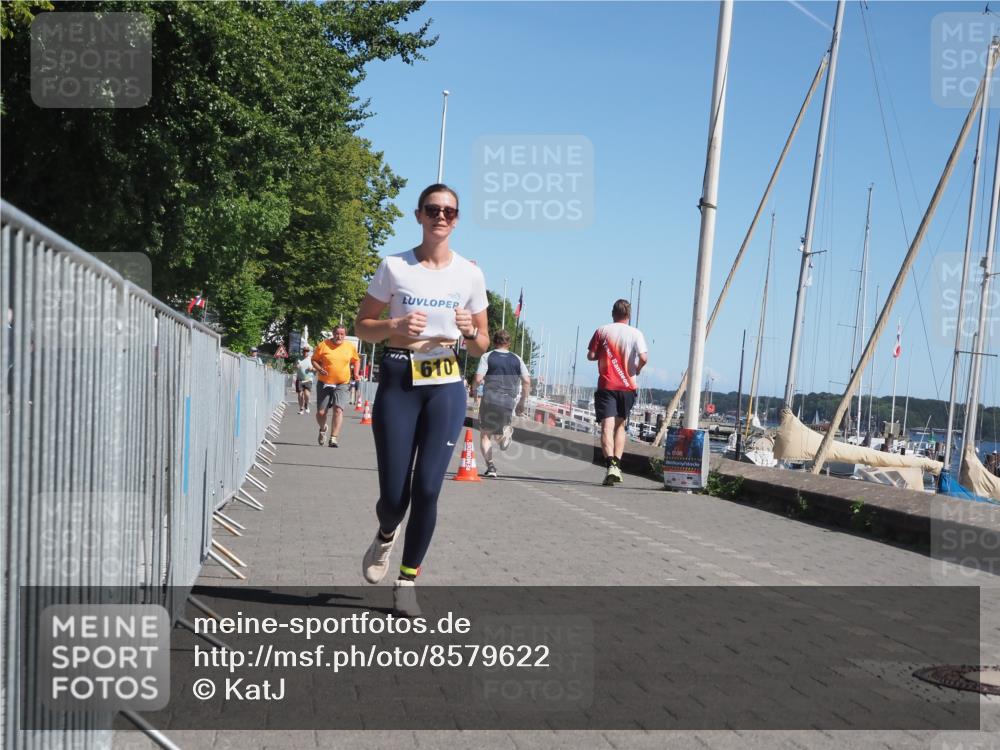 17.08.2025 - KN Förde Triathlon 2025 KatJ http://msf.ph/oto/8579622 17.08.2025 12:16:12 Laufen 606, 610 meine-sportfotos.de