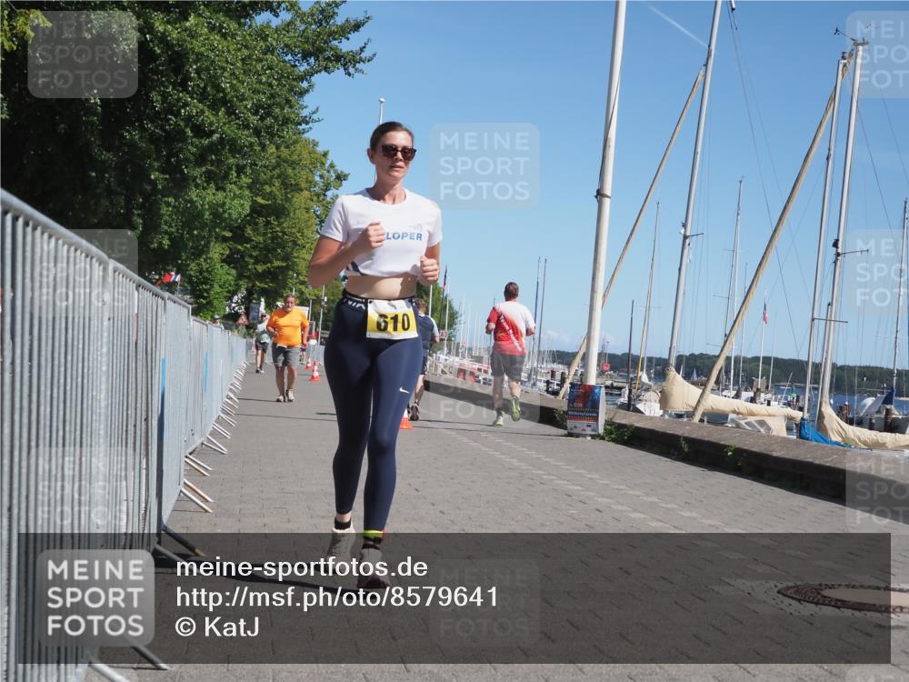 17.08.2025 - KN Förde Triathlon 2025 KatJ http://msf.ph/oto/8579641 17.08.2025 12:16:12 Laufen 606, 610 meine-sportfotos.de