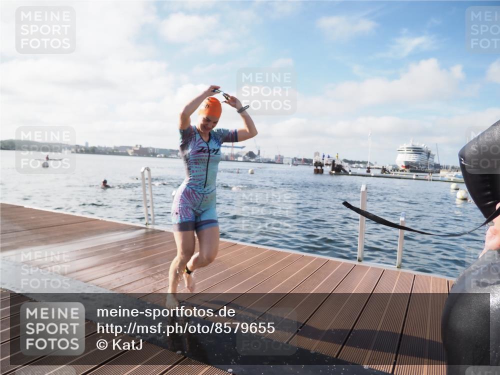 17.08.2025 - KN Förde Triathlon 2025 KatJ http://msf.ph/oto/8579655 17.08.2025 09:21:02 Schwimmen 200, 205, 216, 223, 197, 200, 205, 216, 223 meine-sportfotos.de