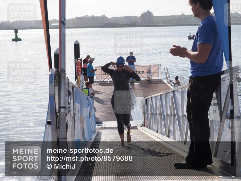 17.08.2025 - KN Förde Triathlon 2025 MichiJ http://msf.ph/oto/8579688 17.08.2025 09:17:36 Schwimmen 177, 181, 170, 181 meine-sportfotos.de