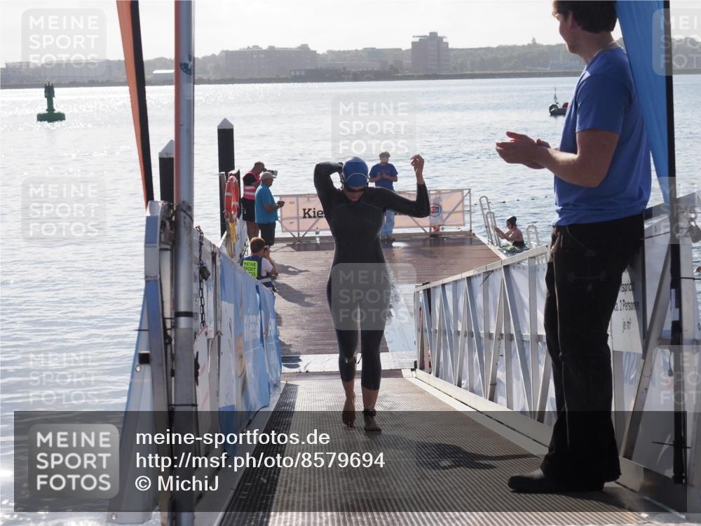 17.08.2025 - KN Förde Triathlon 2025 MichiJ http://msf.ph/oto/8579694 17.08.2025 09:17:36 Schwimmen 177, 181, 170, 181 meine-sportfotos.de