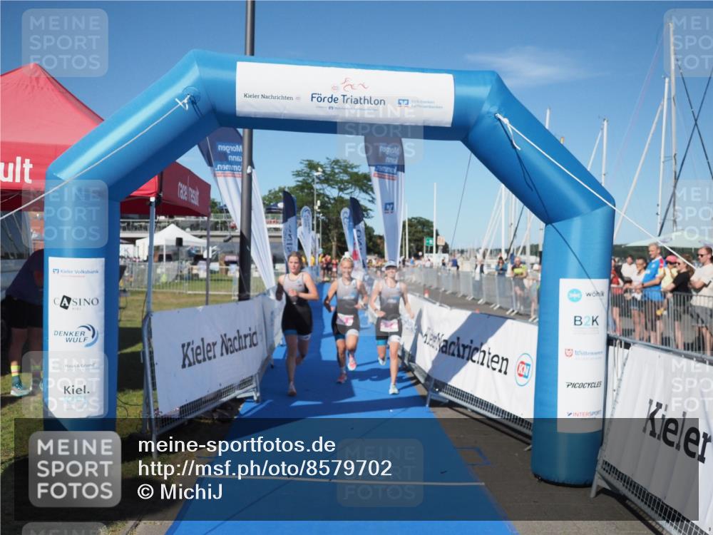 17.08.2025 - KN Förde Triathlon 2025 MichiJ http://msf.ph/oto/8579702 17.08.2025 16:20:14 Laufen 25 meine-sportfotos.de