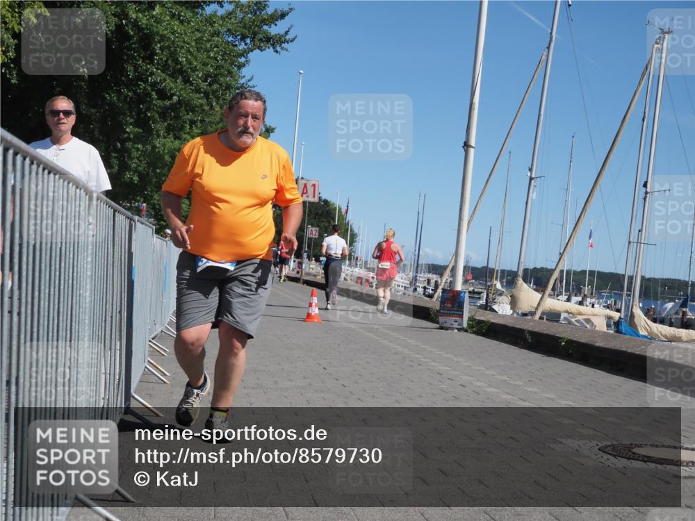 17.08.2025 - KN Förde Triathlon 2025 KatJ http://msf.ph/oto/8579730 17.08.2025 12:16:24 Laufen 363, 613 meine-sportfotos.de