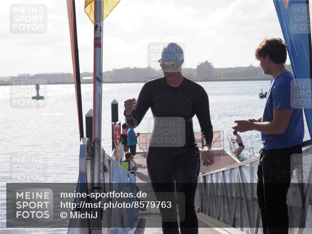 17.08.2025 - KN Förde Triathlon 2025 MichiJ http://msf.ph/oto/8579763 17.08.2025 09:17:38 Schwimmen 177, 181, 167, 170, 181 meine-sportfotos.de