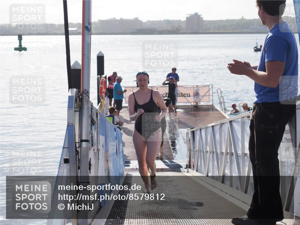 17.08.2025 - KN Förde Triathlon 2025 MichiJ http://msf.ph/oto/8579812 17.08.2025 09:17:49 Schwimmen 170, 161, 167, 170, 180, 182 meine-sportfotos.de