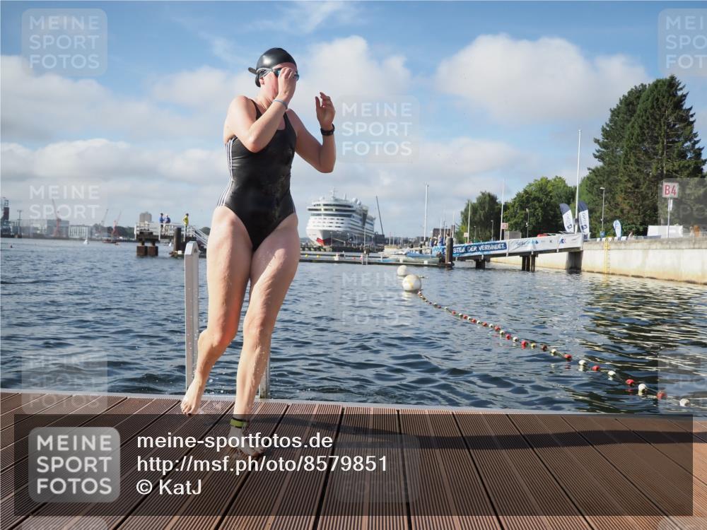 17.08.2025 - KN Förde Triathlon 2025 KatJ http://msf.ph/oto/8579851 17.08.2025 09:21:31 Schwimmen 194, 201, 230, 171, 194, 201, 230 meine-sportfotos.de