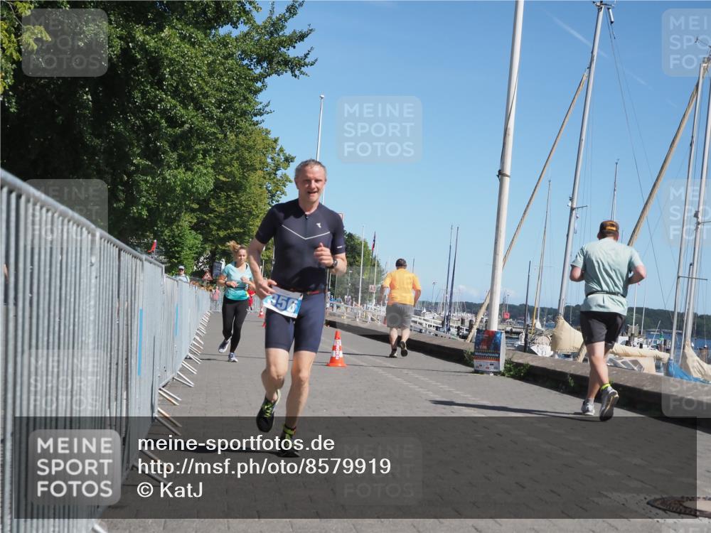 17.08.2025 - KN Förde Triathlon 2025 KatJ http://msf.ph/oto/8579919 17.08.2025 12:16:40 Laufen 356, 627 meine-sportfotos.de
