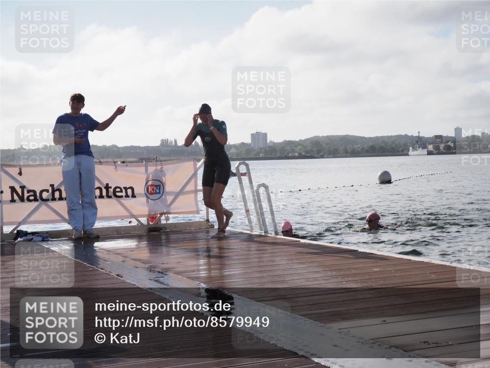 17.08.2025 - KN Förde Triathlon 2025 KatJ http://msf.ph/oto/8579949 17.08.2025 09:21:54 Schwimmen 210, 212, 215, 242, 244, 212, 215, 242, 244 meine-sportfotos.de