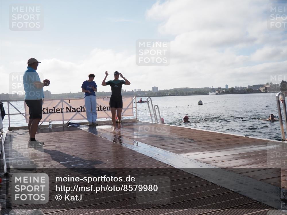 17.08.2025 - KN Förde Triathlon 2025 KatJ http://msf.ph/oto/8579980 17.08.2025 09:21:55 Schwimmen 210, 212, 215, 242, 244, 212, 215, 242, 244 meine-sportfotos.de