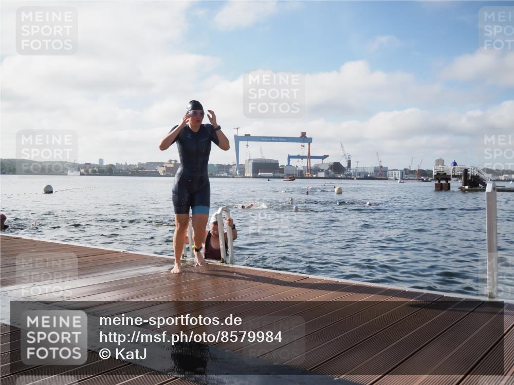 17.08.2025 - KN Förde Triathlon 2025 KatJ http://msf.ph/oto/8579984 17.08.2025 09:21:56 Schwimmen 210, 212, 215, 242, 210, 212, 215, 242, 244 meine-sportfotos.de