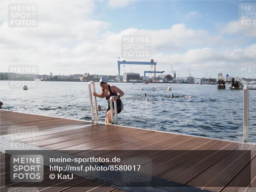 17.08.2025 - KN Förde Triathlon 2025 KatJ http://msf.ph/oto/8580017 17.08.2025 09:21:59 Schwimmen 210, 212, 213, 215, 224, 242, 210, 212, 215, 242, 244 meine-sportfotos.de