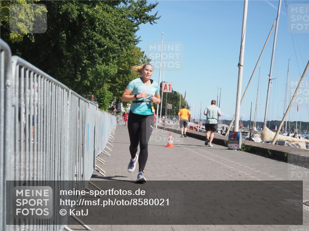 17.08.2025 - KN Förde Triathlon 2025 KatJ http://msf.ph/oto/8580021 17.08.2025 12:16:44 Laufen 627 meine-sportfotos.de