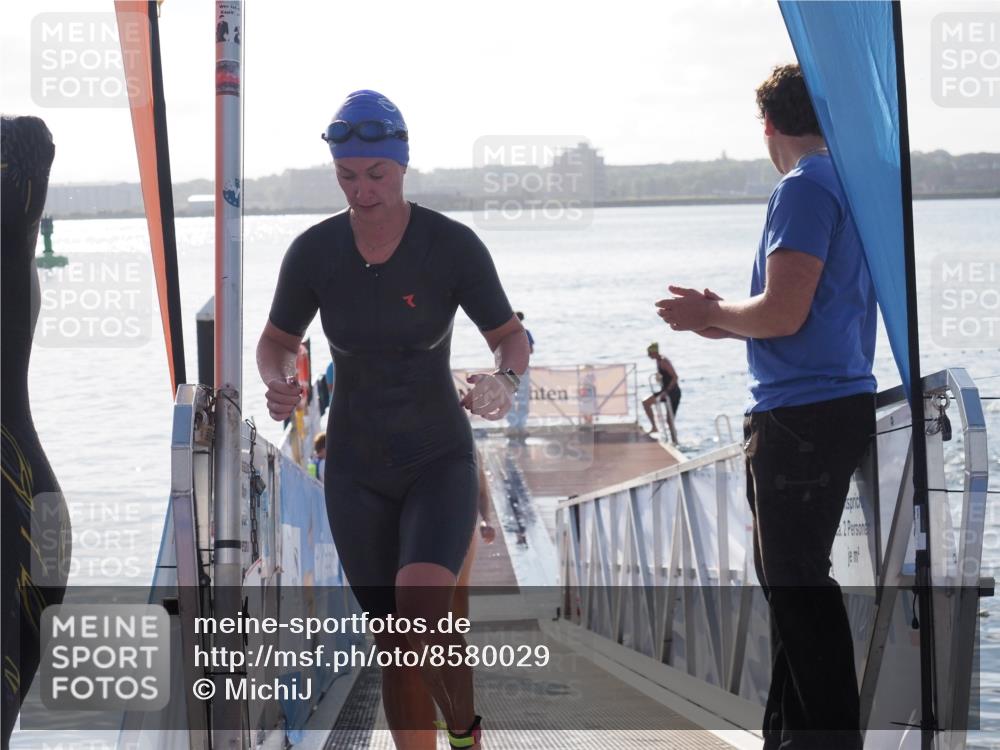 17.08.2025 - KN Förde Triathlon 2025 MichiJ http://msf.ph/oto/8580029 17.08.2025 09:18:00 Schwimmen 161, 167, 170, 180, 182, 175, 182, 189, 254 meine-sportfotos.de
