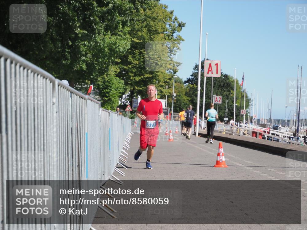17.08.2025 - KN Förde Triathlon 2025 KatJ http://msf.ph/oto/8580059 17.08.2025 12:17:01 Laufen 372 meine-sportfotos.de