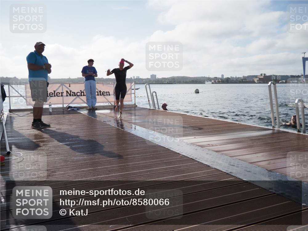 17.08.2025 - KN Förde Triathlon 2025 KatJ http://msf.ph/oto/8580066 17.08.2025 09:22:02 Schwimmen 210, 212, 213, 215, 224, 242, 210, 212, 213, 215, 224, 242 meine-sportfotos.de