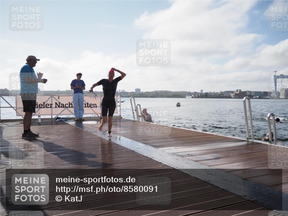 17.08.2025 - KN Förde Triathlon 2025 KatJ http://msf.ph/oto/8580091 17.08.2025 09:22:03 Schwimmen 210, 212, 213, 215, 224, 242, 210, 212, 213, 215, 224, 242 meine-sportfotos.de