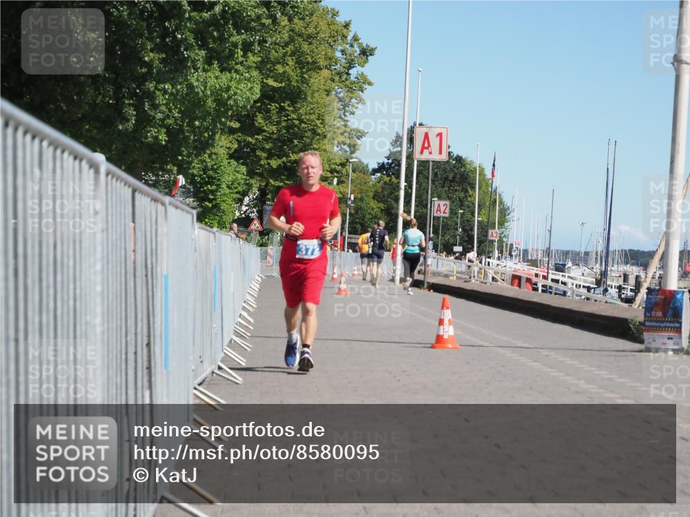 17.08.2025 - KN Förde Triathlon 2025 KatJ http://msf.ph/oto/8580095 17.08.2025 12:17:02 Laufen 372 meine-sportfotos.de