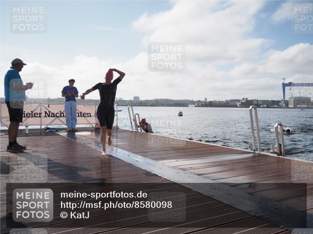 17.08.2025 - KN Förde Triathlon 2025 KatJ http://msf.ph/oto/8580098 17.08.2025 09:22:03 Schwimmen 210, 212, 213, 215, 224, 242, 210, 212, 213, 215, 224, 242 meine-sportfotos.de