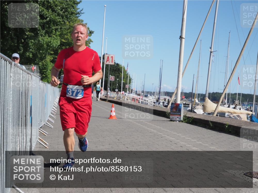 17.08.2025 - KN Förde Triathlon 2025 KatJ http://msf.ph/oto/8580153 17.08.2025 12:17:05 Laufen 372 meine-sportfotos.de