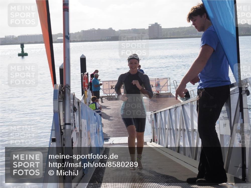17.08.2025 - KN Förde Triathlon 2025 MichiJ http://msf.ph/oto/8580289 17.08.2025 09:18:15 Schwimmen 175, 189, 254, 174, 185, 254 meine-sportfotos.de